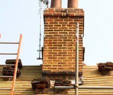 Safeguarded chimney stack